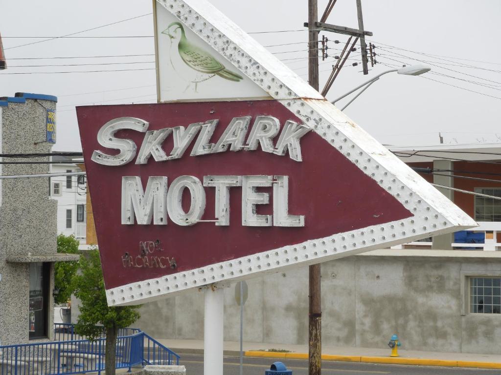 Skylark Resort Motel Wildwood Eksteriør billede