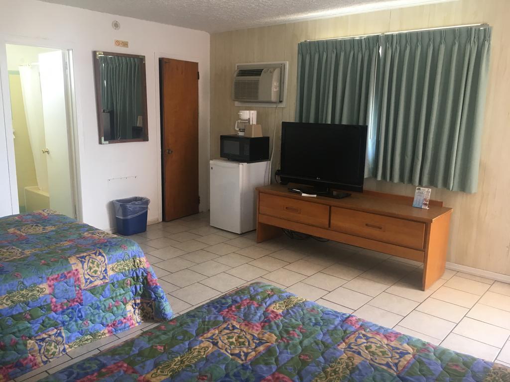 Skylark Resort Motel Wildwood Eksteriør billede