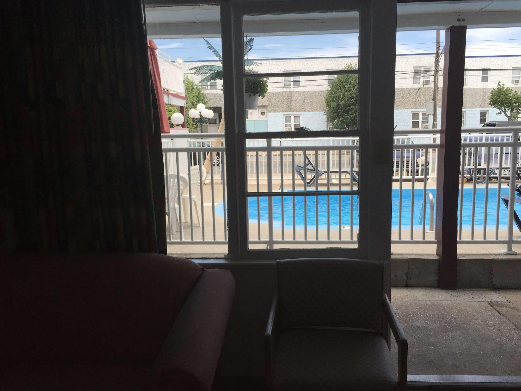 Skylark Resort Motel Wildwood Eksteriør billede